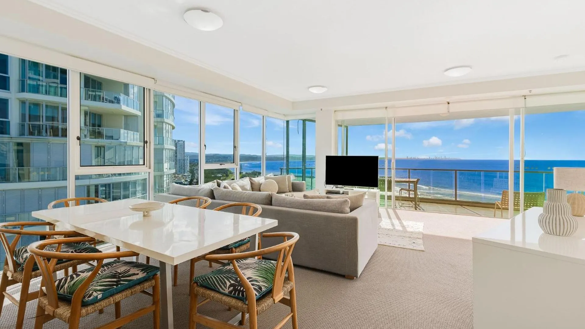 Reflections On The Sea Unit 1501A Apartment Gold Coast